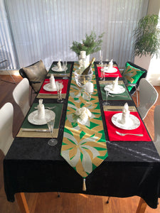 Sets de table verts et rouges avec tissage de fil d&#39;or