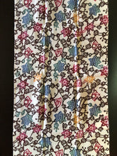 将图片加载到图库查看器，Traditional Bingata Japanese Towel - Fan and Leaves Pattern

