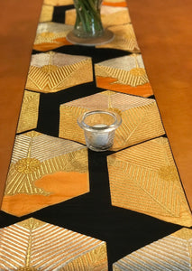 Table Runner Black-base tortoiseshells pattern (woven Obi)