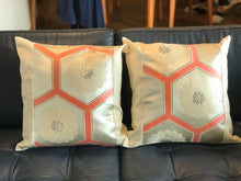 Load image into Gallery viewer, Decorative classic pillow cover with  tortoiseshells and chrysanthemums
